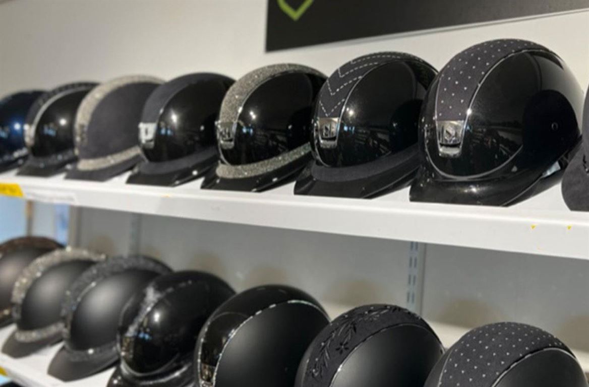 Køb det rigtige rideudstyr inden du køber din hestebolig